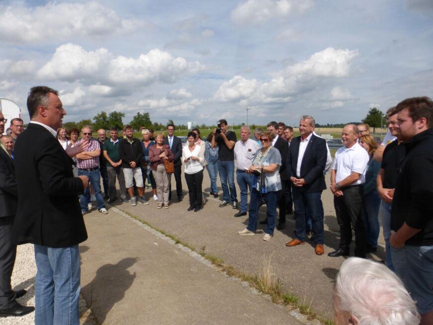 SF-Bau-Spatenstich in Türkheim-Neubau Produktionshalle mit Sozialräumen-Stahlbau-Schlüsselfertigbau