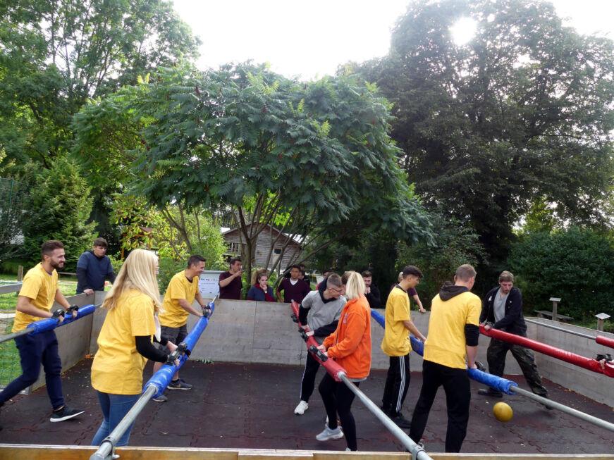 Stahlbau Nägele Azubi-Ausflug-Out & Back Sigmaringen-Human Table Soccer Turnier