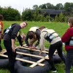 Stahlbau Nägele Azubi-Ausflug-Out & Back Sigmaringen-Floß bauen